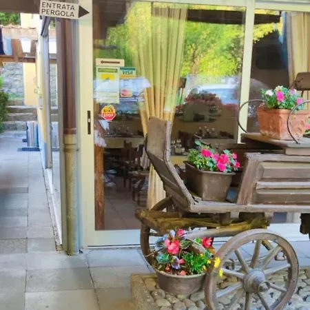 Bed & Breakfast Hotel Osteria Rubino Acquarossa