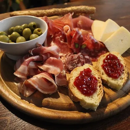 Hotel Osteria Rubino Bed & Breakfast
